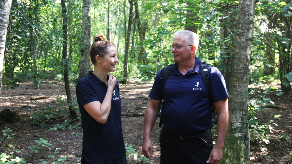 Sonja Nordenskiöld och Jonas Hermanson från Upssala Frisbee Disc Klubb (UFDK) är nöjda med nya banan i Boktryckarparken.