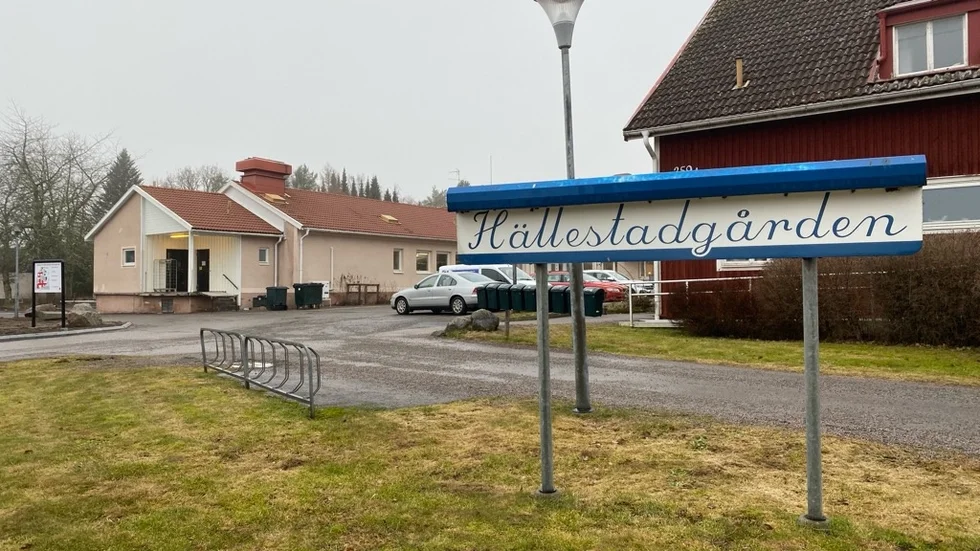 Hällestadgården.
