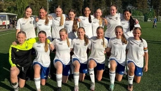  Storfors AIKs flickor födda 2009 tog sig enda till åttondelsfinal i A-slutspelet i Gothia Cup-debuten, bästa placeringen av samtliga deltagande lag från Piteå kommun.