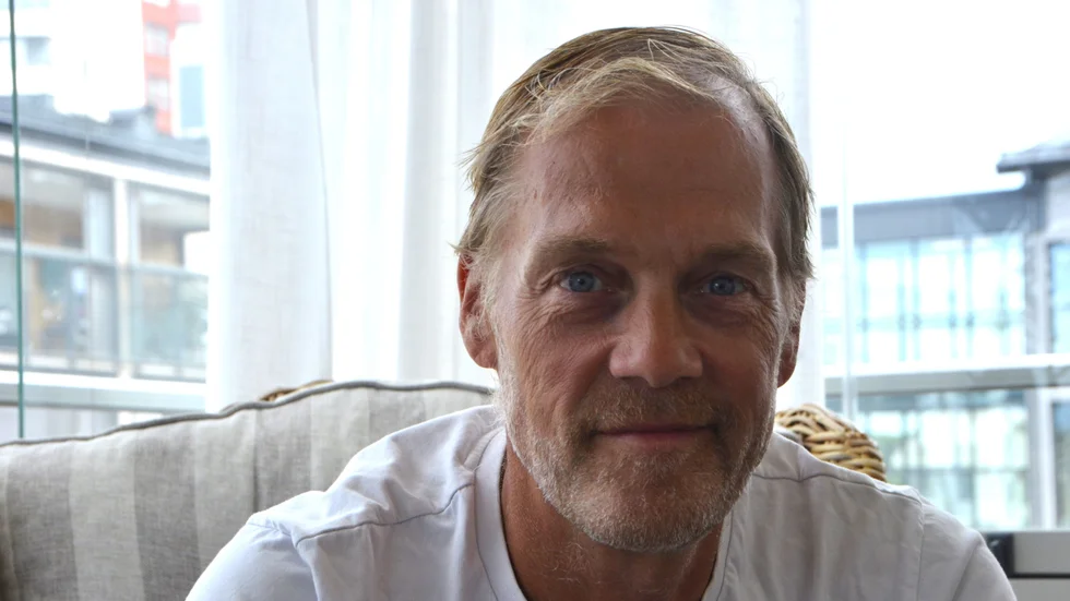 Freddy Sjöstrand fick diagnosen alzheimer tidigare i år. Han hade satt sitt hopp till den nya bromsmedicinen, men för en vecka sedan kom beskedet att medicinen inte tillåts i EU.