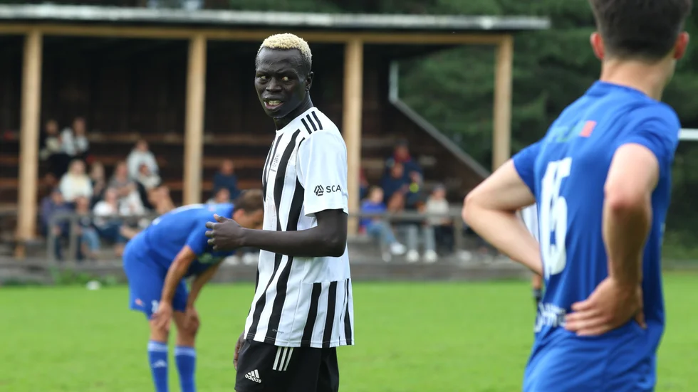 Daniel Joseph gjorde två mål för Munksund mot Rönnskär.