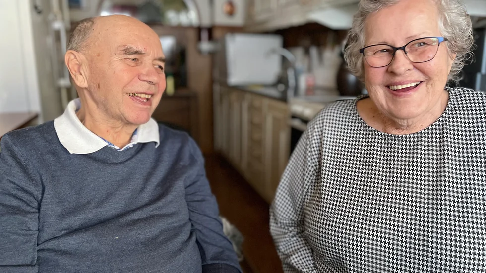 Efter nära 30 år tillsammans så gifte de sig 2019. "Vi har inte haft tid innan dess och man ska vara gifta", säger Anita Sjaunja om beslutet att ha ett höstbröllop. 