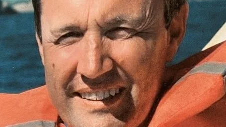 Pelle vid havet som han älskade