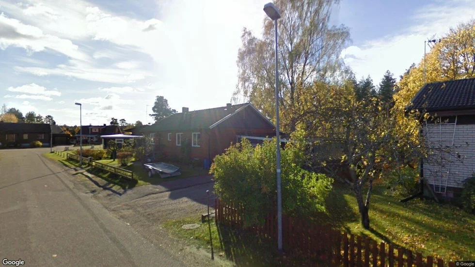 Tallvägen 8