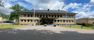 Hotfull man döms – för tretton olika brott