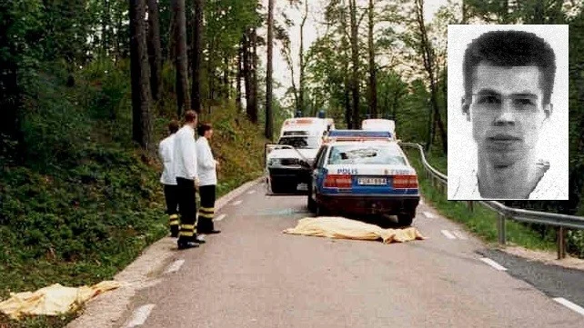 I maj 1999 sköt Axelsson, lilla bilden, Byström och Jackie Arklöv ihjäl två poliser i Malexander.