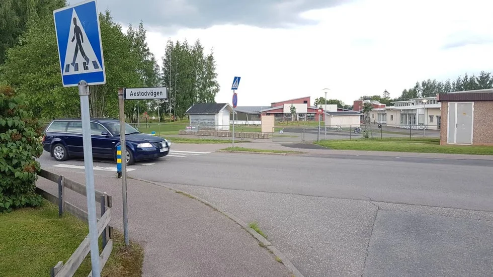 Övergångsställen vid Bjälbotullsskolan i Skänninge ska få farthinder.