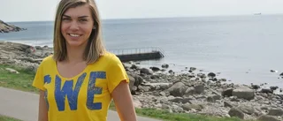 Tove håller i festen på Camp Sweden