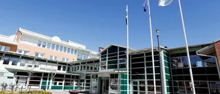 Sexbrottsmisstänkt chef har slutat