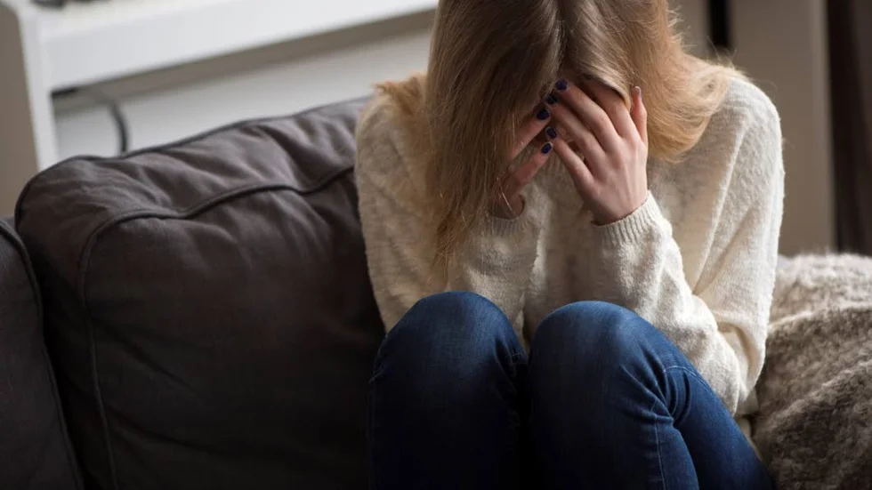 Insändarskribenten har en LSS-insats i form av boendestöd men har under sommaren fått sina besök indragna utan förvarning.