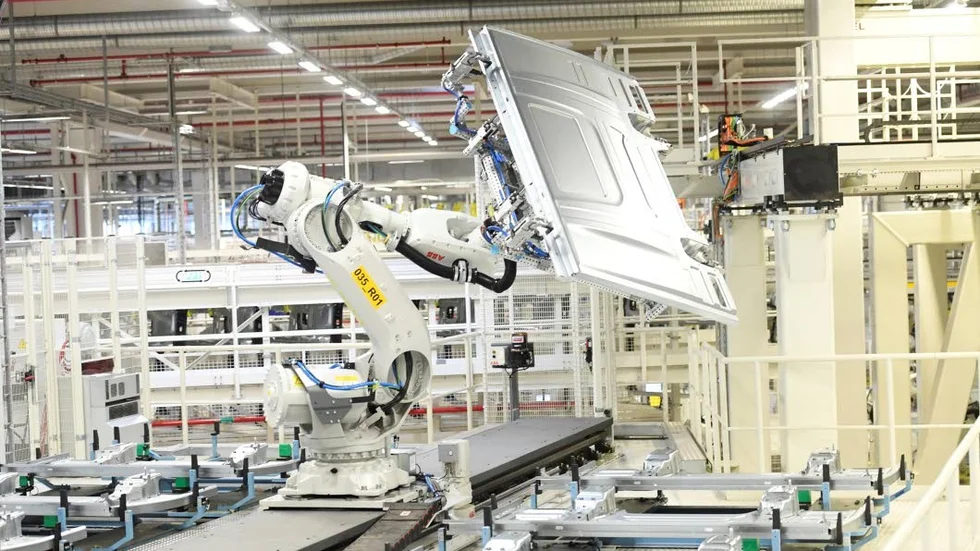 Automatisering. Resultatet i höstens presidentval i USA kan till del förklaras med robotar och algoritmer.