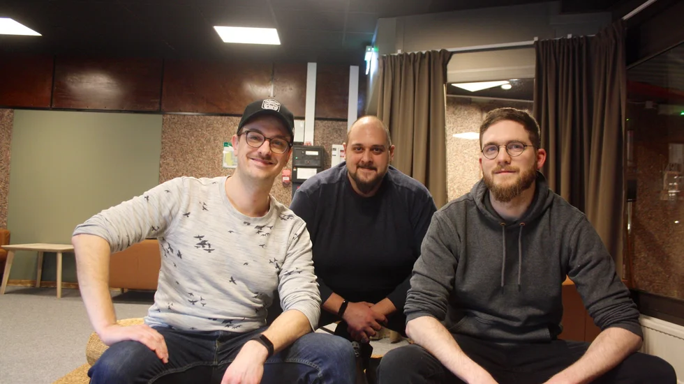 Tre av ägarna till Grumpy Owl Games. Från vänster: Vincent van Gils, Miltos Nedelkos och Joe Howard.