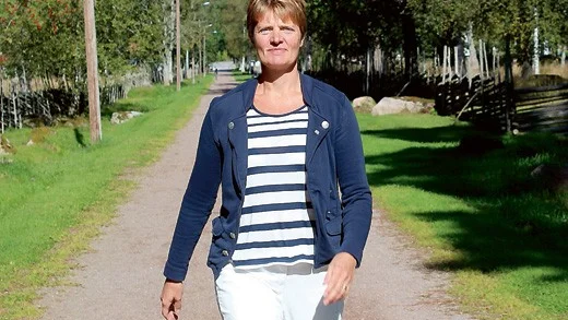 Vimmerbys vagga. Det menar Centerpartiets kommunalråd Ingela Nilsson Nachtweij att Gästgivarehagen är. "Min mormor Veolia Andersson var politiker på 70-talet och hon brukade välja den här platsen när vi skulle prata. Vi pratade väldigt mycket politik och jämställdhetsfrågor och hon var väldigt humanistisk. Jag tycker att Gästgivarehagen är en väldig naturskön plats", säger hon.