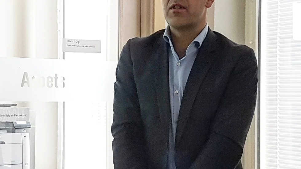 Jacob Björneke presenterade under fredagen många miljoner till förskolan och dess personal. Foto: Jerry Prütz
