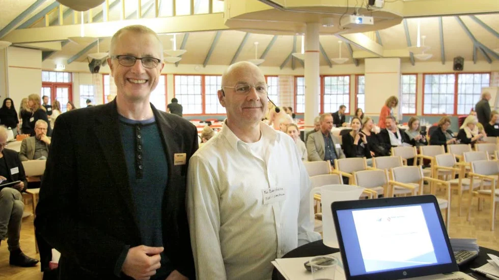 Konferens. Karsten Mohapatra, koordinator, och Bo Davidsson, forskare, deltog vid fredagens konferens om nätverkslag i det sociala arbetet.