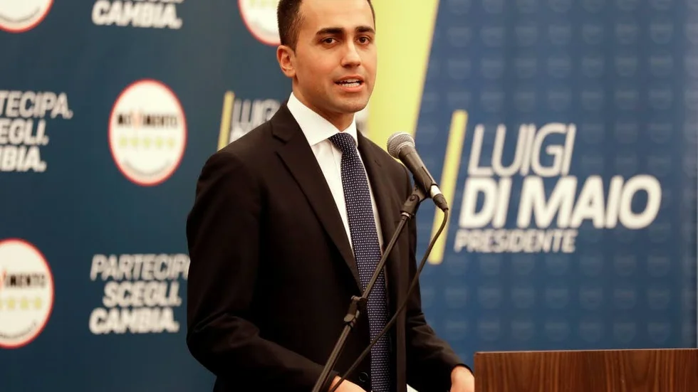 Valvinnare. Den populistiska Femstjärnerörelsen, med partiledare Luigi Di Maio, blev största parti i parlamentsvalet i Italien.