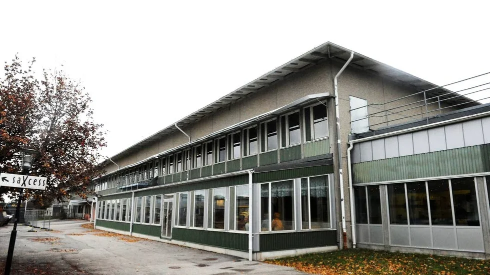 Fortsatt oroligt. Ordningsvakter har kallats in igen på gymnasiet.