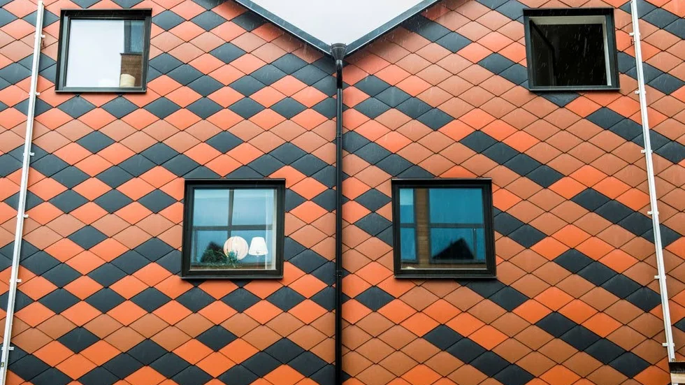 Arkitektur väcker känslor. Bilden är från Vallastaden i Linköping.