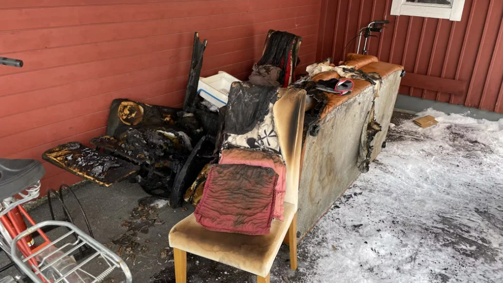 Larmet om branden inkom strax efter klockan 18 på fredagen. En anmälan om allmänfarlig vårdslöshet har upprättats men det finns ingen misstänkt i ärendet.