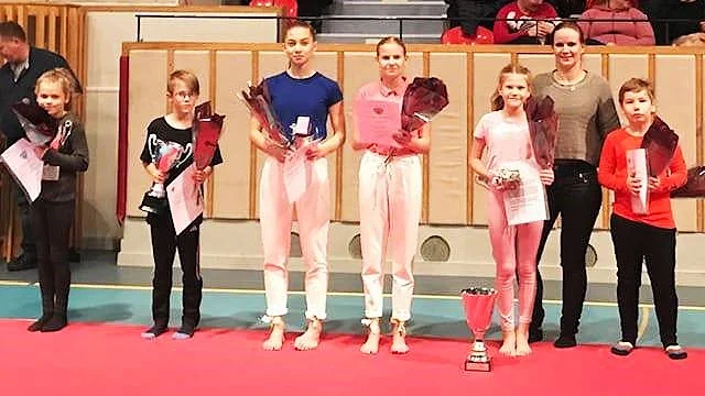 Vid Gymnastikklubben Norra Norden i Kiruna juluppvisning delades priser ut för goda insatser under året.
