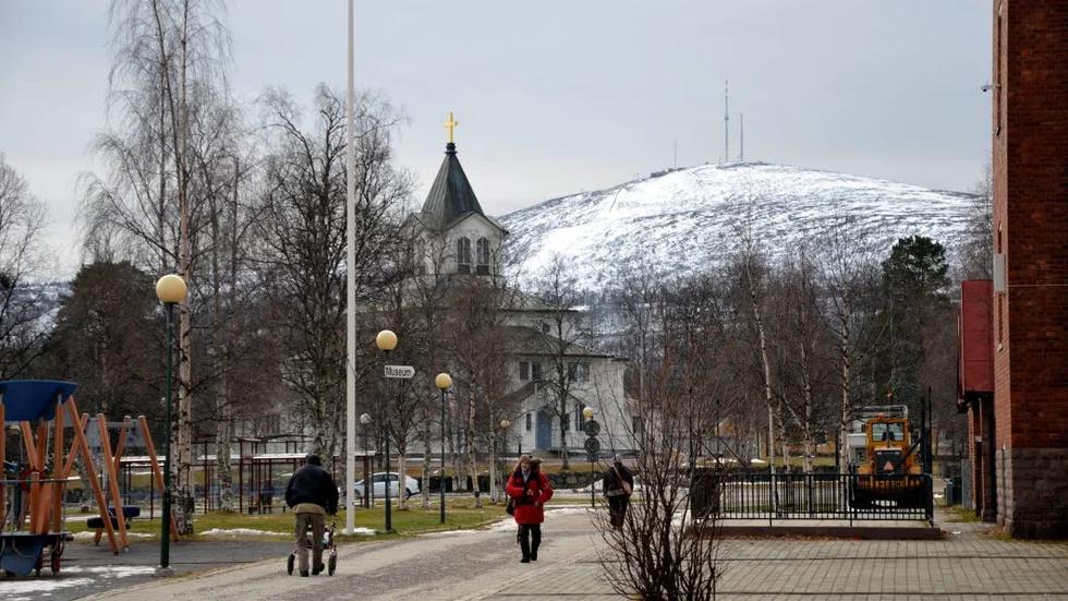 DUNDRET. Det blev ingen skidpremiär till höstlovet. Snön tinade bort.