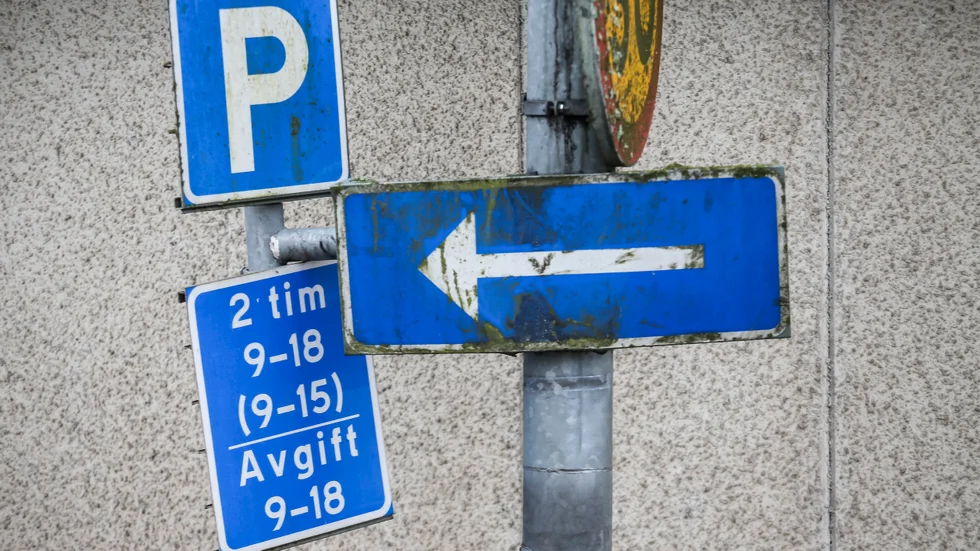 Ett förslag ska läggas fram på onsdag där tjänstemännen kommer att presentera tio parkeringsändringar till samhällsplaneringnämnden. Ett beslut om vilka förslag som blir verklighet kommer inte att ske förrän den 16 oktober då nämnden har möte.