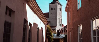 MP vill fortfarande utreda boplikt