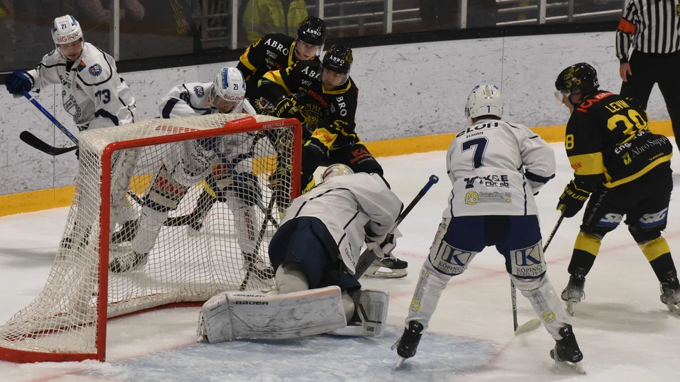 Vimmerby tog skön revansch mot Köping.