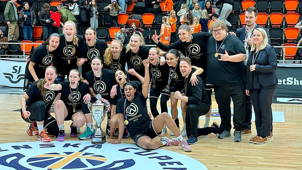 Luleå Basket kan nu titulera sig som svensk cupmästare.