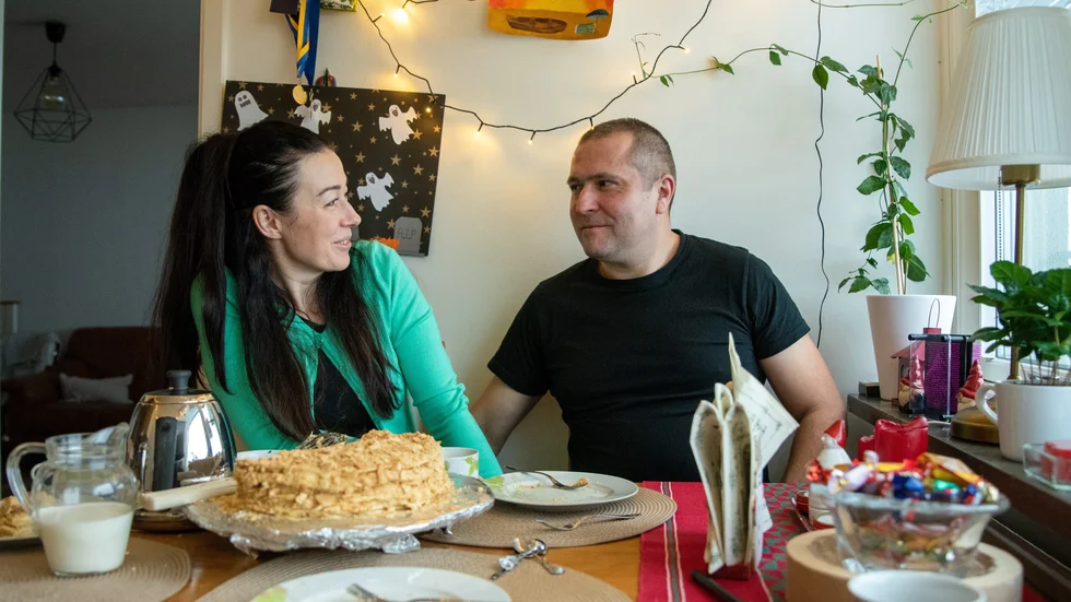 "Självklart vill vi åka hem om det blir mer säkert och kriget tar slut, vi hade ett bra liv i Ukraina. Men vi trivs bra här och det svenska folket är mycket vänliga", säger Antonina Skorpadsky. 