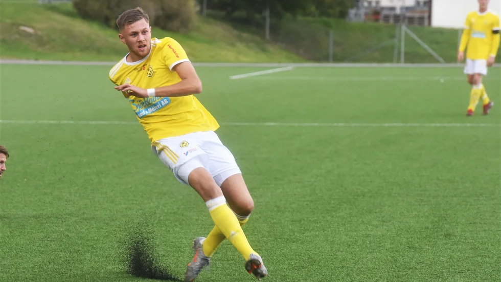 Adam Härnström kommer med stor sannolikhet att lämna Kisa BK.