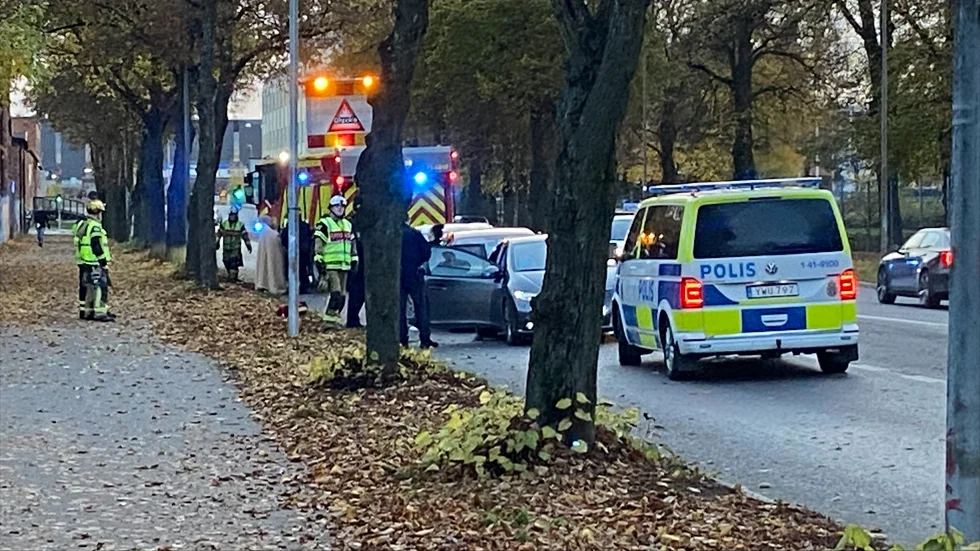 En olycka med tre fordon inblandade inträffade i rusningstrafiken på torsdagens eftermiddag.