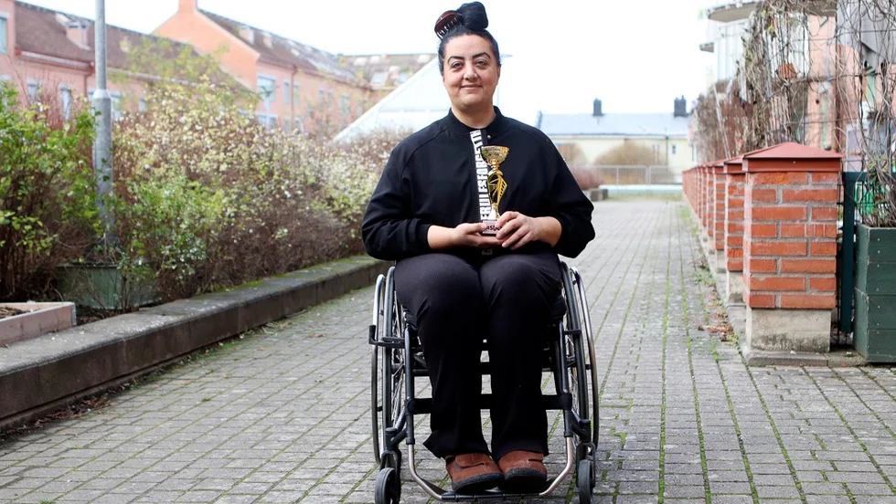 Shala Morad började paddla i KKK i våras och efter snabba framgångar är hon nu utsedd till årets parasportare i Sörmland.