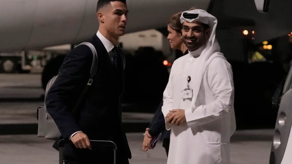 Cristiano Ronaldo anländer till Qatar inför Portugals VM-premiär i nästa vecka.