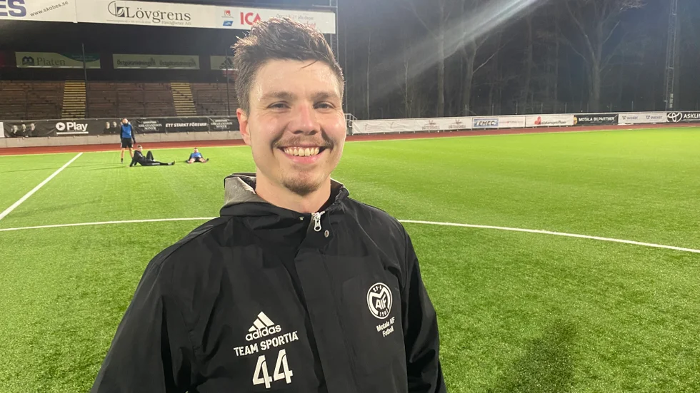 Ledig målvakt. Benjamin Machini är klubblös och Motala AIF behöver en målvakt till. På tisdagen bekantade de sig med varandra.