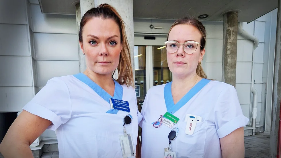 Nya personallarm inifrån akutmottagningen på Sunderby sjukhus. Sjuksköterskan Nadja Ståhl och undersköterskan Christina Berg har fått nog av alla tomma politikerlöften om att vårdplatsbristen ska lösas. "Vissa dagar känns det som att det är värre än någonsin. Uppåt 20 stycken kan köa hos oss för att de inte får en vårdplats", säger Nadja Ståhl.