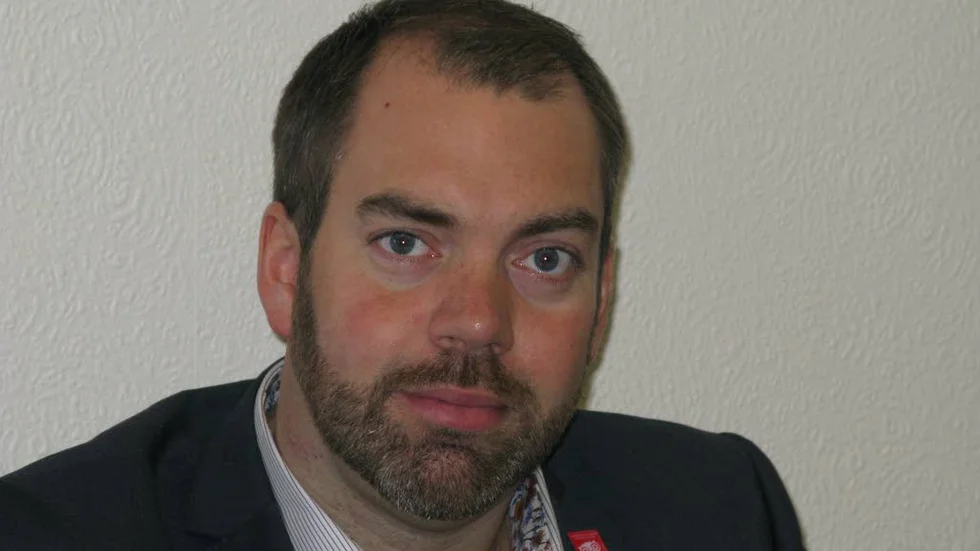 Fredrik Lundh Sammeli, S-riksdagsledamot från Luleå och ordförande i S-distriktet i Norrbotten, skriver riksdagskrönikor i NSD.