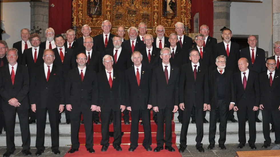 Kör på resa. Luleå Gammelstads manskör hart gjort en resa till Gran Canaria. De uppträdde i fem kyrkor. Sista konserten ägde rum i Gran Canarias näst största stad, Telde, i basilikan San Juan. Publiken var entusiastisk och gav långa stående ovationer och önskade kören välkommen tillbaka.