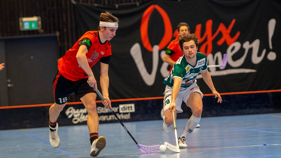 Christofer Berggren blev matchhjälte för Onyx efter att ha gjort det avgörande 6-5-målet med en minut till godo.