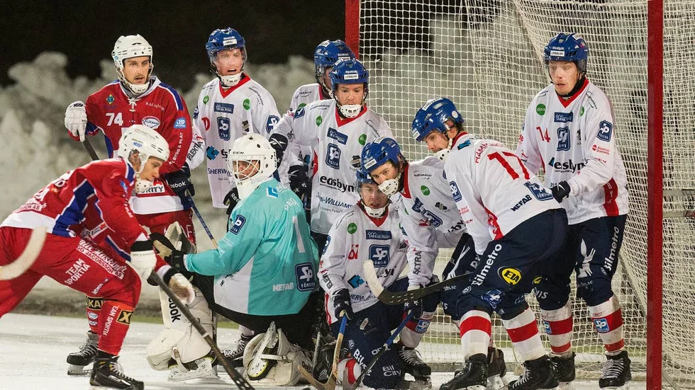 Tryckte på. Kalix gjorde en riktigt bra första halvlek.
