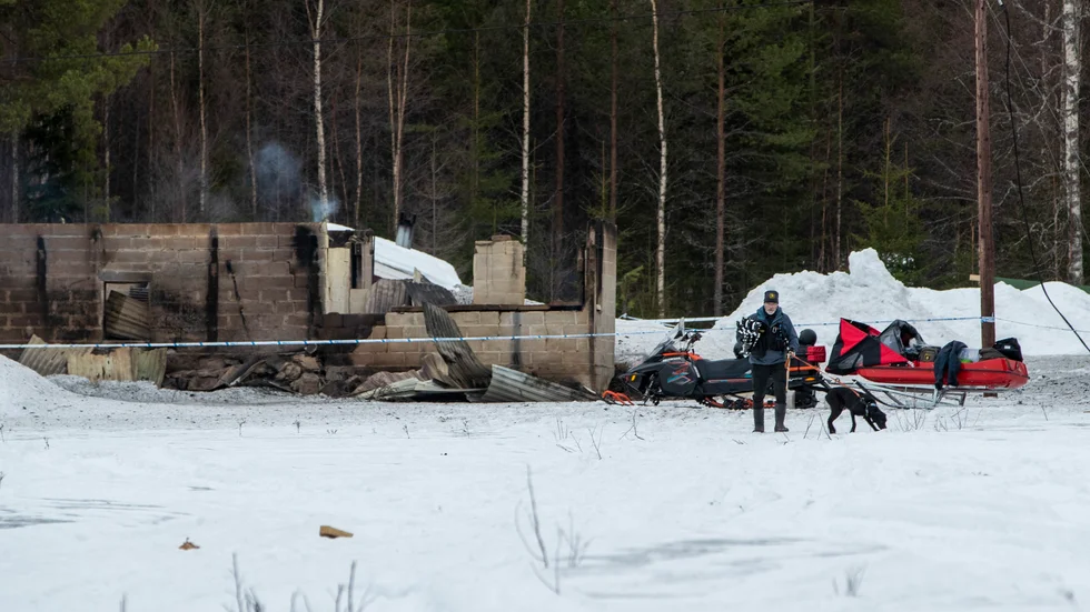 Polisen efterlyser iakttagelser om en skoter som försvunnit från Granön. 