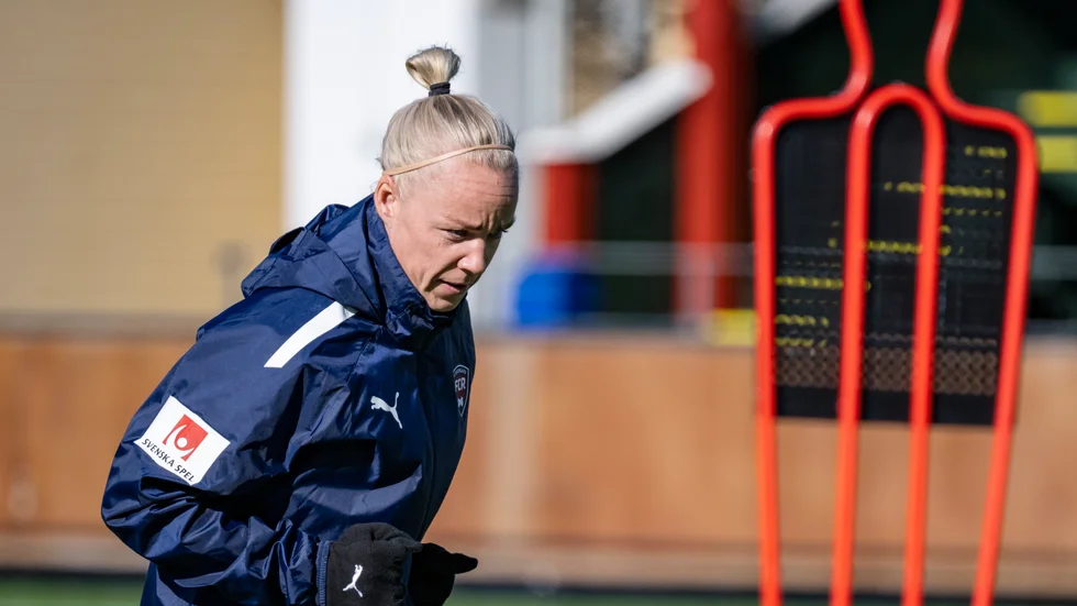 Rosengårds landslagsstjärna Caroline Seger har tidigare riktat kritik mot EFD och det låsta läget i förhandlingarna om ett nytt kollektivavtal. Arkivbild.