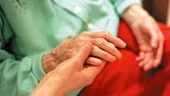 En fungerande vård och omsorg är väsentligt för att ett samhälle ska fungera. Det är samhällets viktigaste jobb. Det kommer ni märka snart när ni självmant valt att bryta ned hela äldreomsorgen, skriver Nybliven undersköterska.