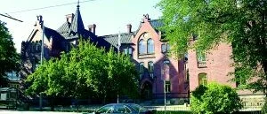 Pihlska byter ägare