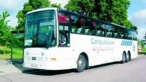 Från början var Campusbussen mellan Norrköping och Linköping gratis, innan universitetet tvingades börja ta betalt. Men under vårterminen blir bussen åter gratis, i avvaktan på åklagarens förundersökning av den polisanmälan som Östgötatrafiken gjort mot Campusbussarna.