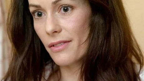 Anna Nyholm avgick i går. Frågan nu är hur moderaterna ska reda ut resten av sina problem.
