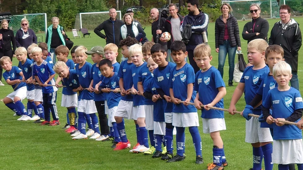 IFK Västerviks killar är redo att dra i dragkampen mot VFF.
