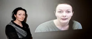 Kryper inpå skinnet