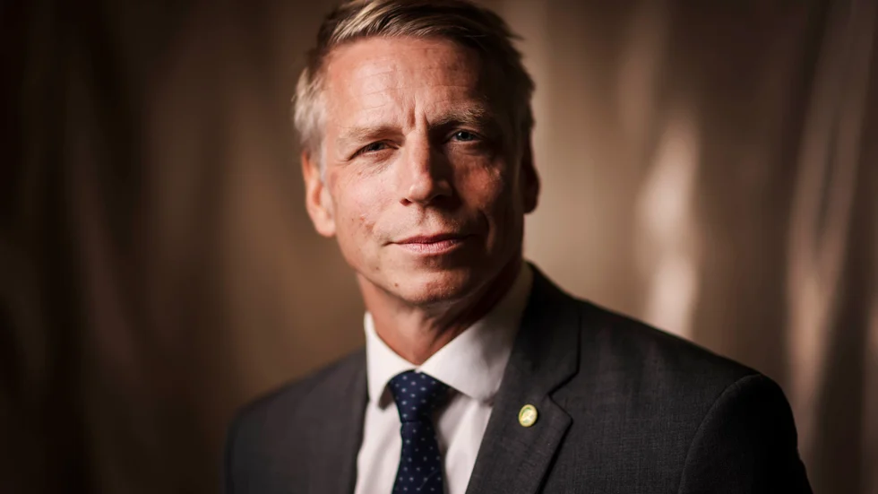 Två män misstänks för olaga hot efter att ha dödshotat Miljöpartiets språkrör Per Bolund. Arkivbild.