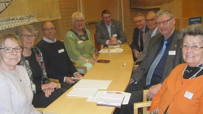 SPF Seniorerna Norrbottens styrelse. Från vänster Maine Carlsson, Kalix (sekreterare), Ingela Johansson, Haparanda, Kjell Henriksson, Gällivare, Gudrun Hägg, Råneå, Bengt Ingesson, Sikfors (ordförande), Ingemar Johansson, Kiruna, Mats Rensfeldt, Luleå (kassör), K-G Aasa, Luleå (vice ordförande) och Mona Wilsson, Piteå.